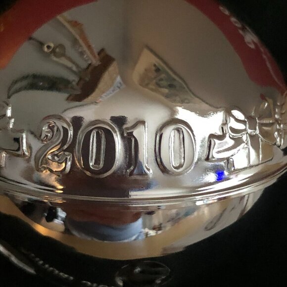 Wallace Silversmiths 2010 Silver Sleigh Bell - 40th Anniversary Edition - Picture 8 of 16